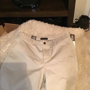 Nice Aeropostale kaki shorts